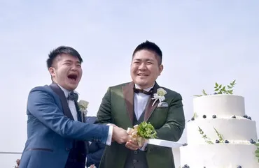 幸せは自分たちで選べる」男性カップル、葉山でボーダレスな結婚式（画像） 