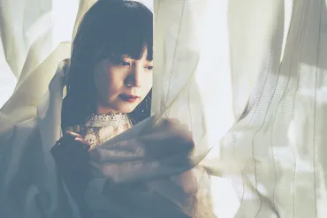 夢診断の真実：夢の内容から読み解く深層心理とは？夢の意味を紐解く：恋愛、恐怖、そして自己成長への道