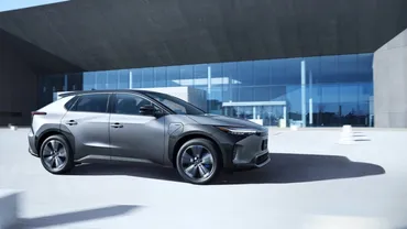 EV専用車「bZ4X」、トヨタがインドネシアで現地生産する狙い
