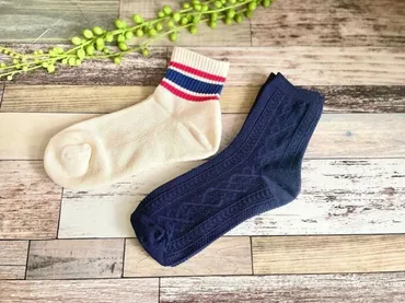 セリア】110円でイイんですか!?かわいいうえに高見えな定番柄ソックス 