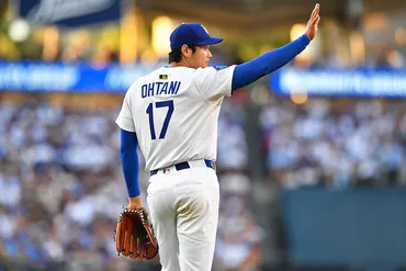 試合開始前から異様…大谷二刀流復帰の熱狂 カオスの゛場所取り合戦゛「Excuse me!?×3」 