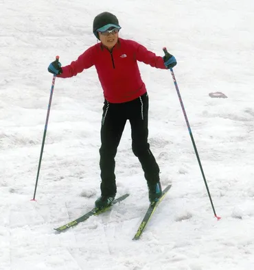 佐伯克美さん、90歳でギネス世界記録更新！クロスカントリースキーの魅力とは？最高齢スキーヤー佐伯克美さんの挑戦：情熱と努力の軌跡
