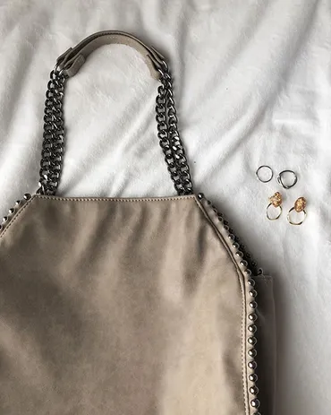 しまむら・プチプラのあやコラボ！高見えチェーンバッグの魅力とは？20代～40代向け！しまむら高見えバッグ特集