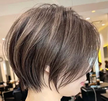 白髪でも若く見えるポイントとおすすめの髪型5選!