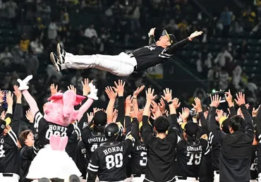 ソフトバンクが5年ぶりの日本一 柳田悠岐が起死回生の同点2ラン 延長11回に野村勇が劇的勝ち越しソロ:「おっ!」でつながる地元密着のスポーツ応援メディア 西スポWEB OTTO!