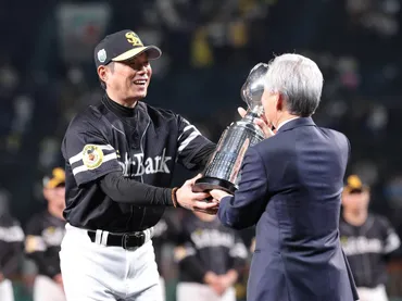 日本シリーズ】ソフトバンク・小久保裕紀監督「喪失感を持ち続けていた」昨年逃した日本一を静かに喜ぶ