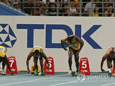 フライング一発失格で賛否論争加熱、世界陸上 