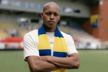 小久保玲央ブライアン、ベルギーへ！パリ五輪GKの挑戦と未来への期待は？若き守護神、ベルギーの地へ！小久保玲央ブライアンの挑戦