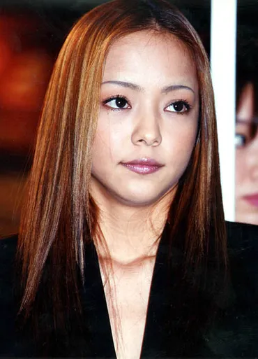 2ページ目)゛元彼゛と同時引退？ 幻に消えた安室奈美恵の「再婚」報道