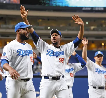 チーム60勝で43セーブ…中日・ライデルが打ち立てた最強守護神の金字塔 球史に残る゛72％゛は流出してしまうのか：中日スポーツ・東京中日スポーツ