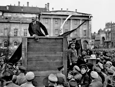 没後100年を迎えるレーニン その思想と生涯を俯瞰する