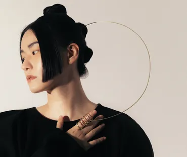 自分のことを『平凡な人です』と言っていた人たちが自分の記録を始めるのを見ると、すごく感動する。『やった！』と思う」イ・ラン『オオカミが現れた』インタビュー  Interview with Lang Lee about ゛There is a Wolf゛neol.jp 