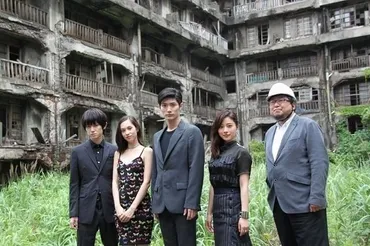 三浦春馬、水原希子ら軍艦島に゛進撃゛！撮影以来の凱旋に感無量 : 映画ニュース 