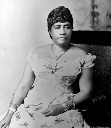 ウクレレ、ハワイの音色と歴史を紐解く！誰でも始められる魅力とは？ハワイの音色、ウクレレの歴史と演奏の喜び