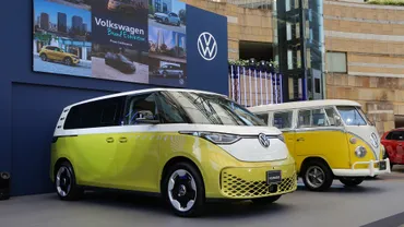 フォルクスワーゲンのEVミニバン『ID. Buzz』日本発売／価格は約900万円〜 