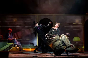 高崎翔太を客演に迎え、メンバーの色とりどりの個性がさらに開花ーー『エーステ』の劇中劇を脚色した神戸セーラーボーイズ 定期公演Vol.3開幕 