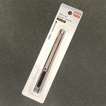 セリアの『スチールカッターナイフ(クリップ付)』が細かい作業にも便利なサイズ!