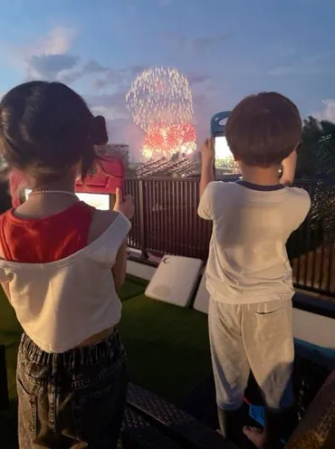 第5子妊娠中の辻希美、出産ギリギリに自宅屋上で花火大会満喫「もしかしたら見れないかもと言う覚悟もしていた」 