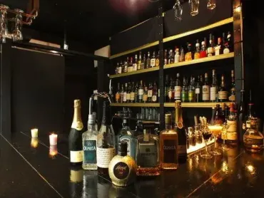 池袋の夜とおすすめ店案内：隠れ家バー？焼肉？カレー？(池袋)池袋グルメ探訪：バー、焼肉、カレー、ランチデートまで