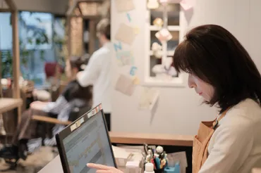 顧客フォローは最高の接客。アパレル店の再来店を生む情報収集と管理術 