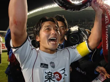 8時前には練習場に来い」「このままだと下のカテゴリーに行くぞ」神戸・三浦淳寛監督が若手選手に゛厳しい言葉゛をかける理由 