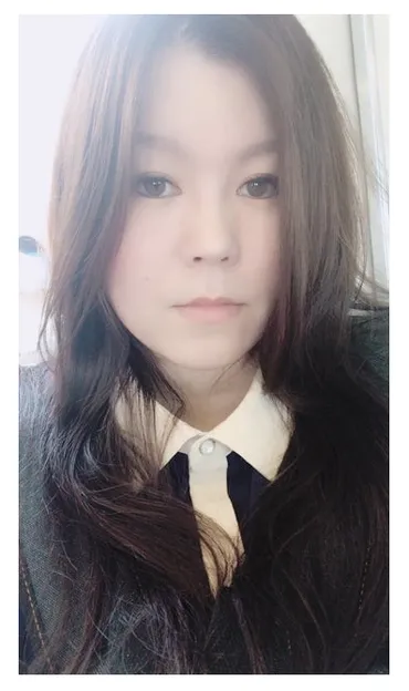 獅白ぼたん」の前世は「えれ子」でゲーム実況やMCで活躍！中の人の顔バレがくっきり二重で美人！ 