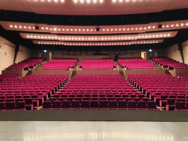 シアター・ドラマシティ公演。