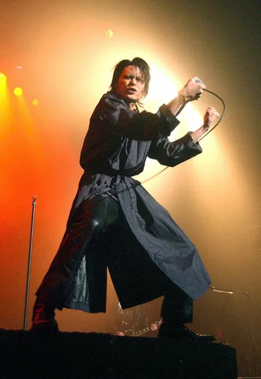 櫻井敦司、BUCK-TICKのボーカルが死去!?その波乱万丈な人生とは!!?