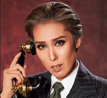 宝塚でパワハラをしたとされる加害者は4名!現在は退団?