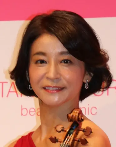 高嶋ちさ子 元気すぎる88歳父「ライザップにも入った」 つえを持つ理由にスタジオ爆笑― スポニチ Sponichi Annex 芸能