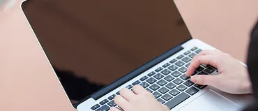 スクリーンセーバーとは?設定する意味や具体的な設定方法などを解説