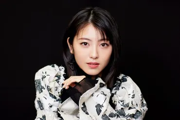 浜辺美波「『賭ケグルイ』に携わる全員が大好き」!シリーズへの想いや勝負飯まで読者の質問に次々回答